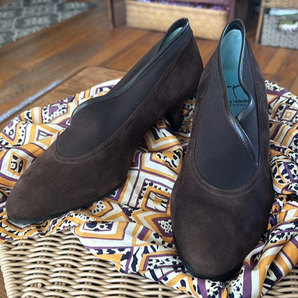 THIERRY RABOTIN Brown Suede Pumps-Size 38/8 - Picture 6 of 6